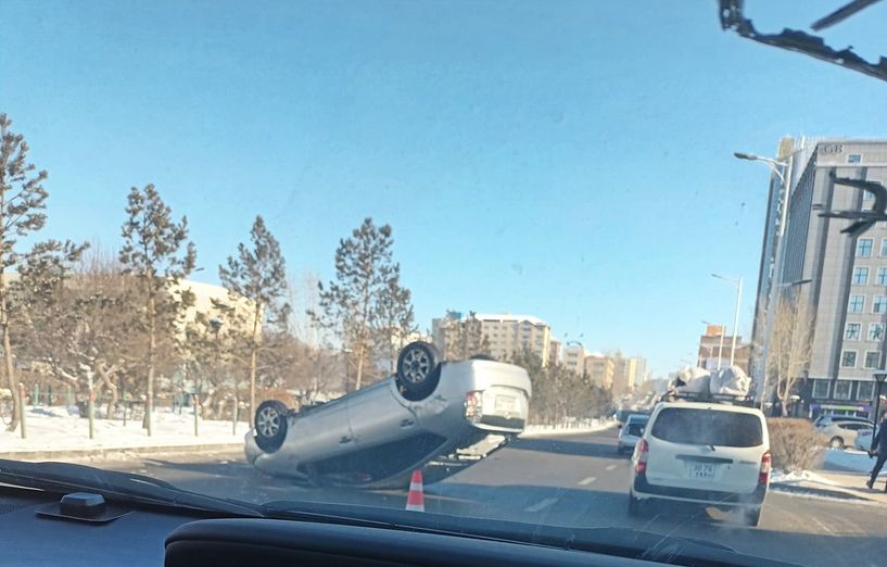 22 настай залуу 3 хүнийг мөргөж, онхолджээ