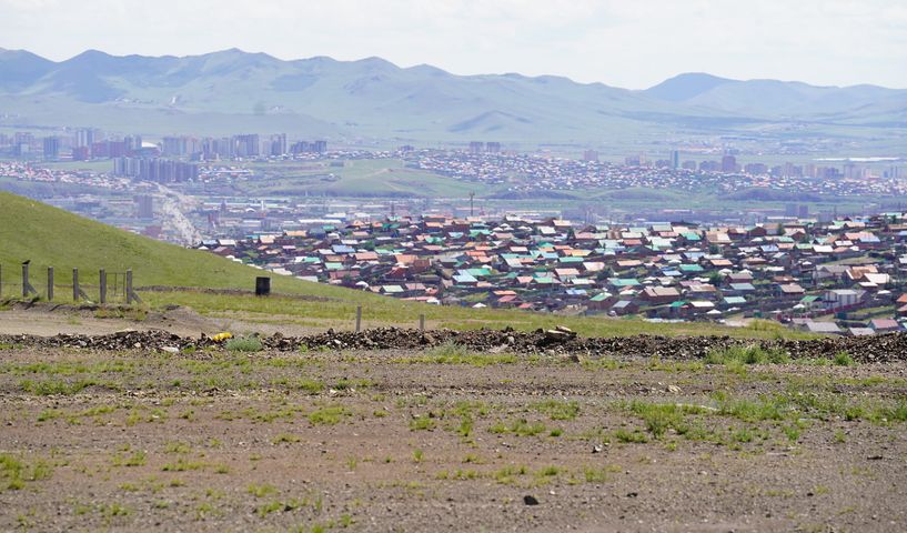 Нарангийн энгэр дэх хогны цэгийн 27 га талбайг нөхөн сэргээжээ