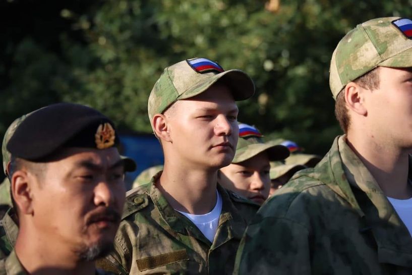 “Дайчин нөхөрлөлийн замаар” тойрон аялагчид замдаа гарлаа