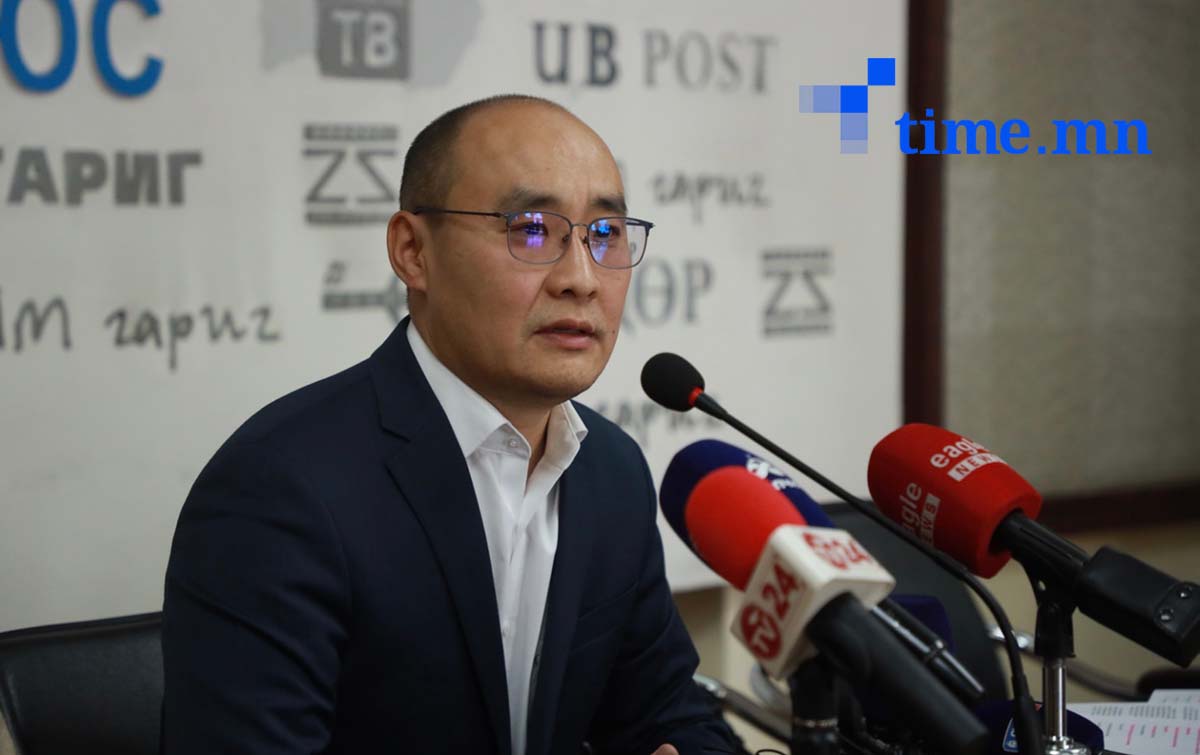 Б.Баяраа: Үндэслэлгүй хэт өндөр тогтоосон татварын дарамтын улмаас аж ахуйн нэгжүүд ээлж дараалан үүд хаалгаа барьсаар байна
