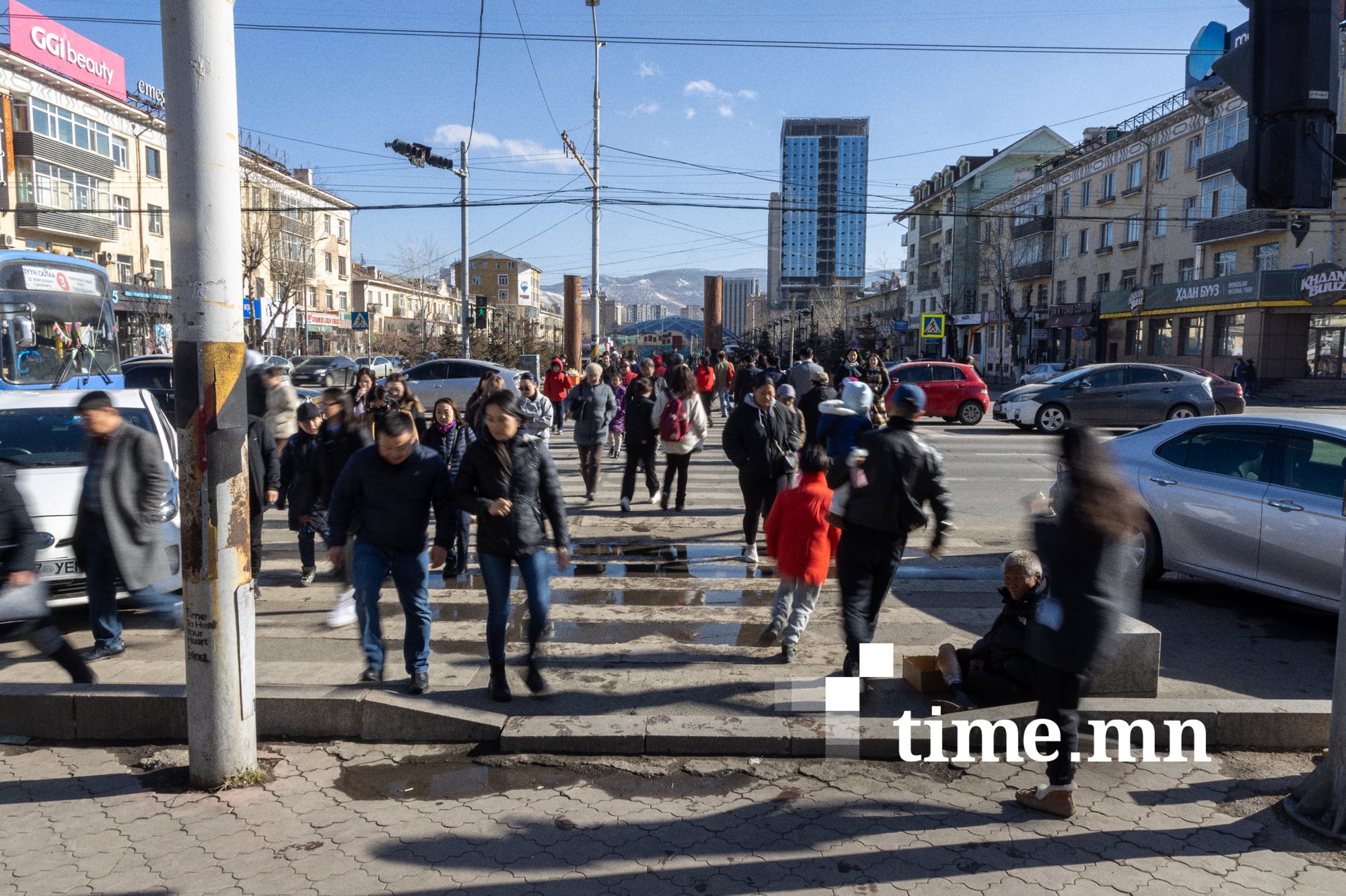 Монгол улс хүний хөгжлийн индексээр 8 байр ухарчээ