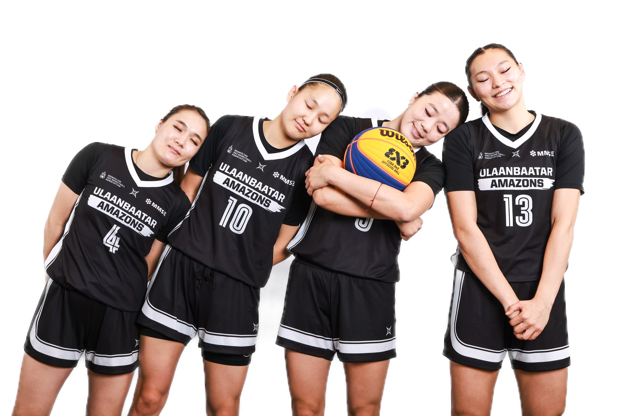 3×3 сагсанбөмбөгийн охид Дэлхийн цувралд 3-р байр эзэлж, 8000 долларын шагнал авлаа