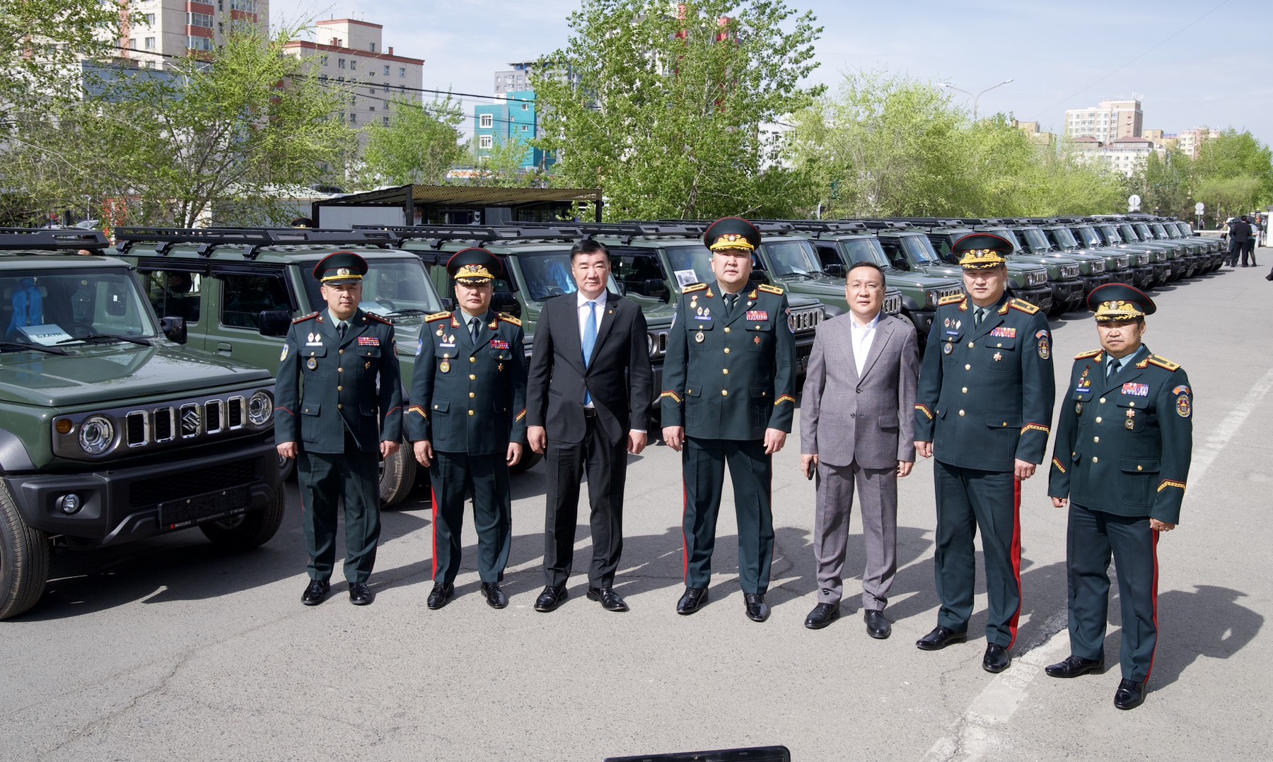 60 автомашинаар парк шинэчлэл хийлээ