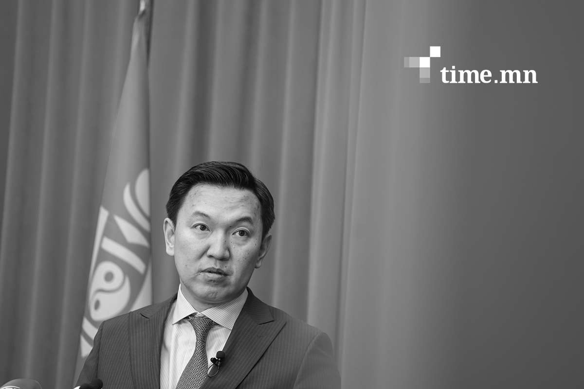 Н.Учрал: Х.Баттулга та тоглоод байна уу, тохуурхаад байна уу ?
