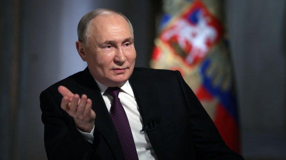 ОХУ-ын ерөнхийлөгч В.Путин Зеленскийтэй уулзахад бэлэн гэдгээ мэдэгдэв