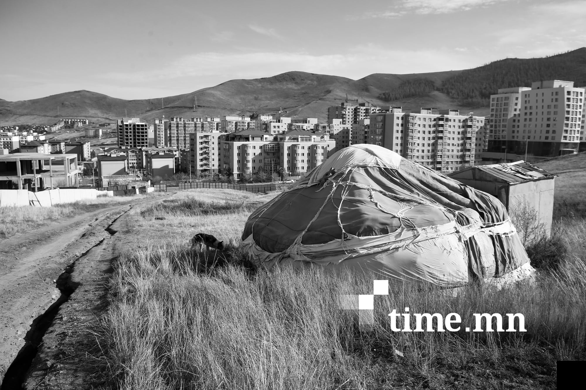 Ирэх сард ядуурлын түвшинг тодорхойлно