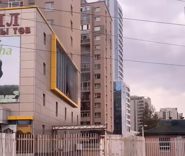 “Оргил” худалдааны төвд гал гарчээ