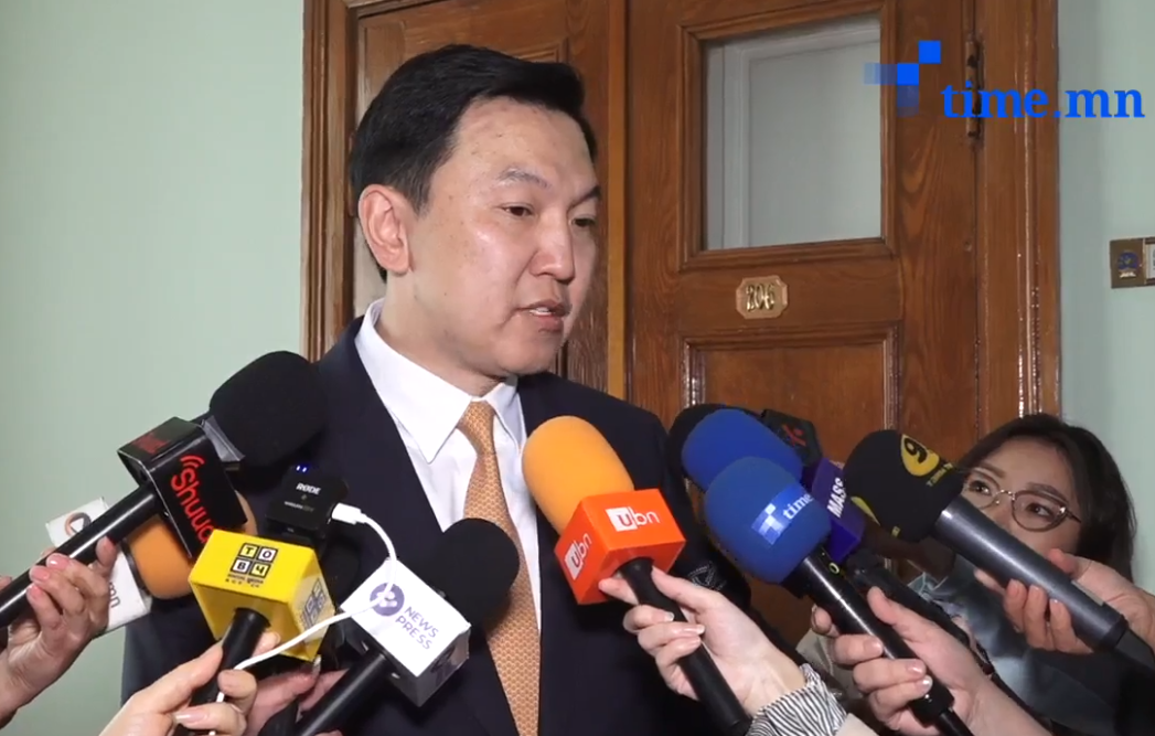 Н.Учрал: Хэмнэлтийн горимд шилжиж, эдийн засгийн төслүүдээ урдаа тавьж ажиллах ёстой