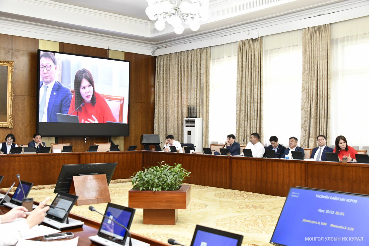 ТБХ: Монгол Улсын 2024 оны нэгдсэн төсвийн гүйцэтгэл, Засгийн газрын 2024 оны санхүүгийн нэгтгэсэн тайланг хэлэлцэж, Байнгын хорооны тогтоолыг батлав