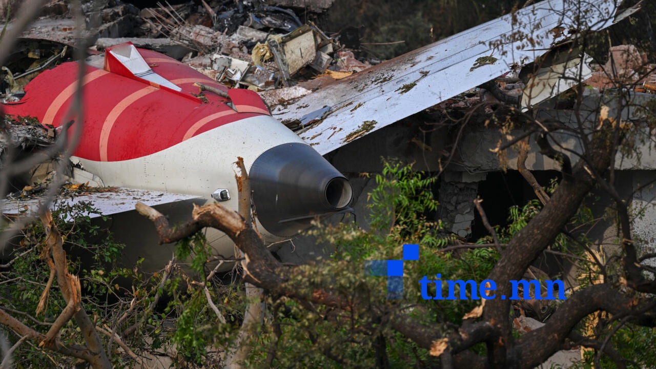 Air India компанийн онгоцны ослын урьдчилсан дүгнэлт шүүмжлэл дагуулаад байна