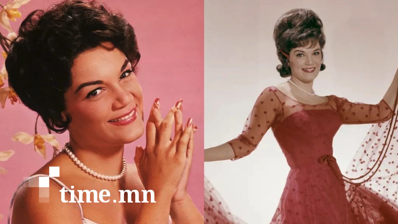 TikTok-т хит болсон “Pretty Little Baby” дууны эзэн,дуучин Конни Фрэнсис 87 насандаа таалал төгсжээ
