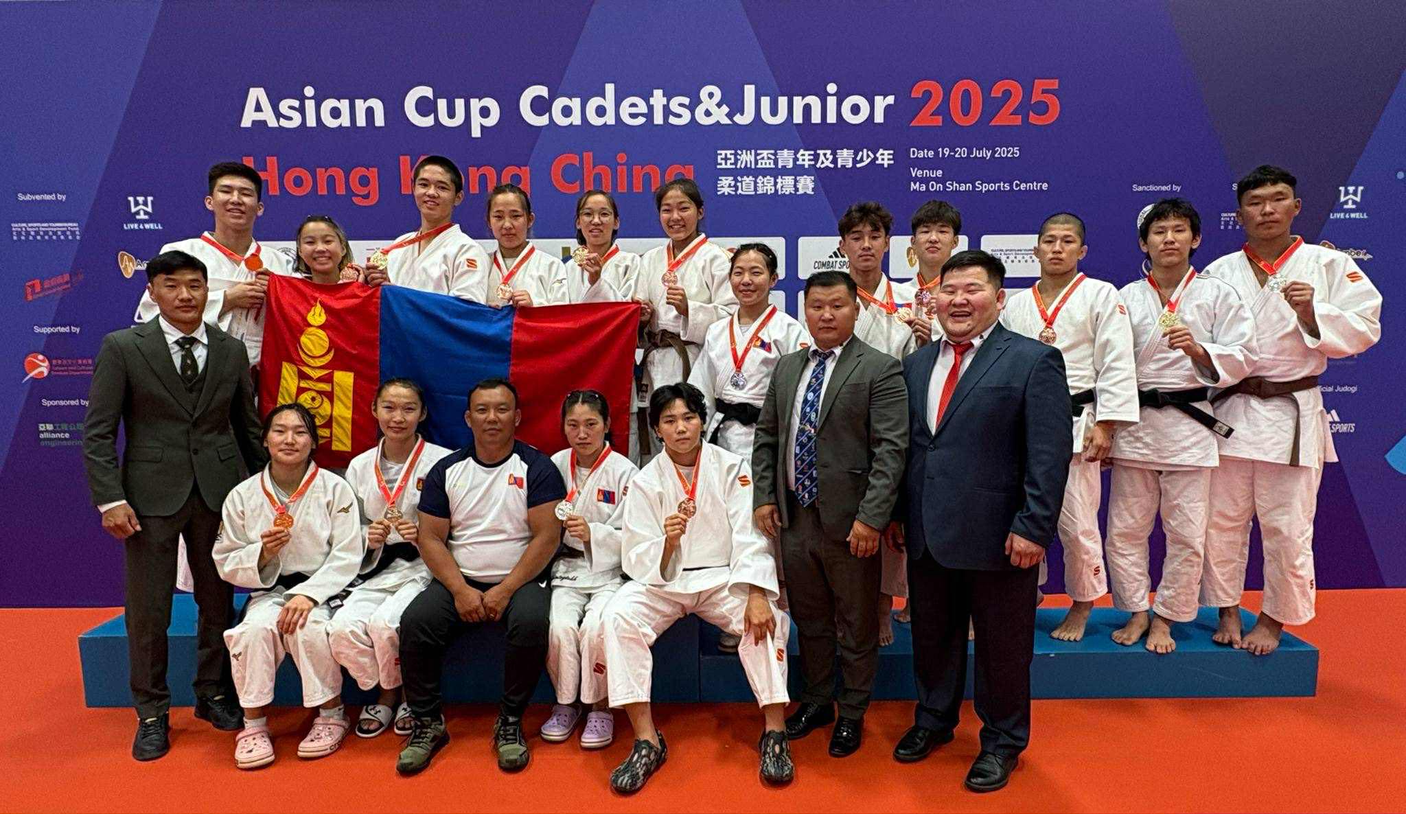 Жүдогийн өсвөр залуучуудын тамирчид Азийн цомоос 16 медаль хүртлээ