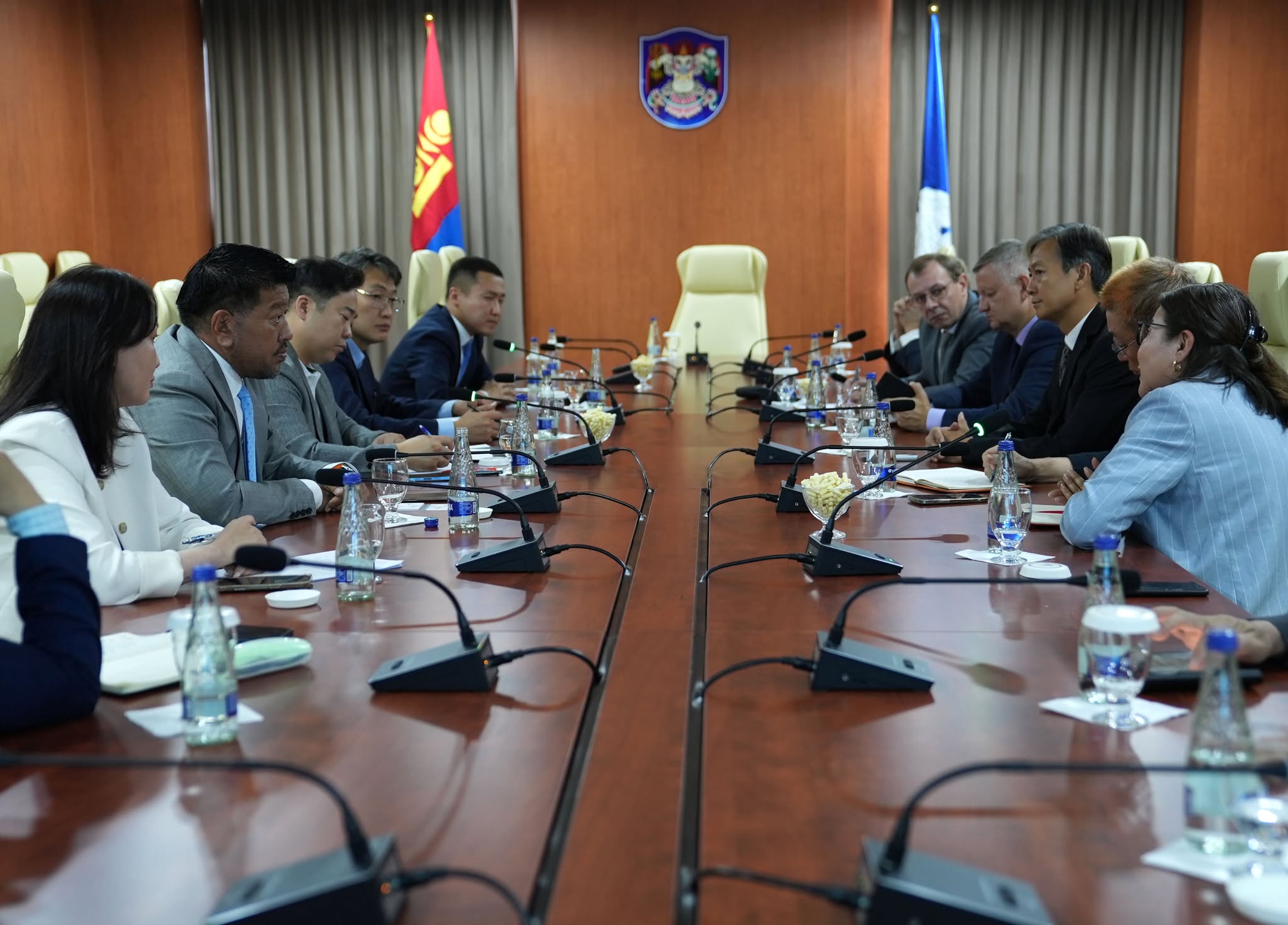 2 дүүргийн 5000 өрхийг дулаалж, хийн халаагуурт шилжүүлнэ