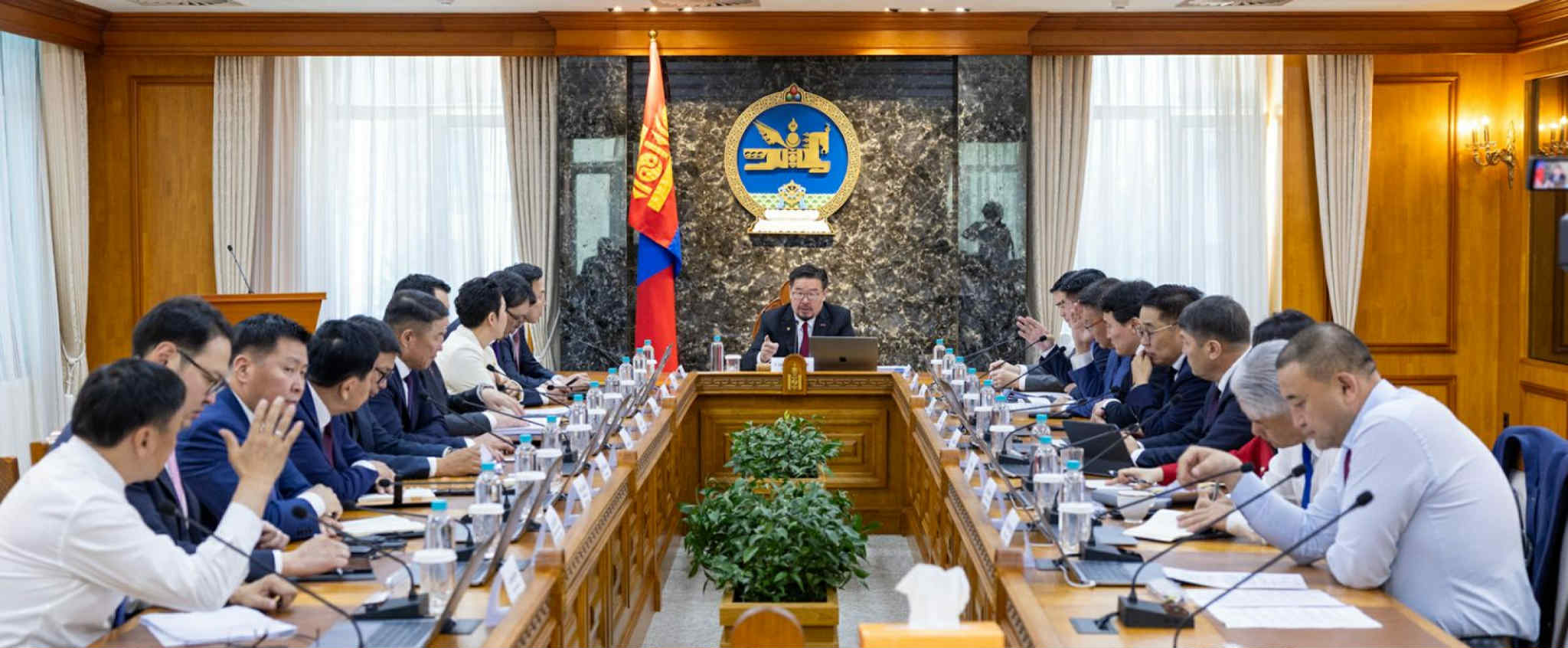 Өвөлжилтийн бэлтгэл ажлын явцыг ЗГ-ын хурлаар хэлэлцэж байна