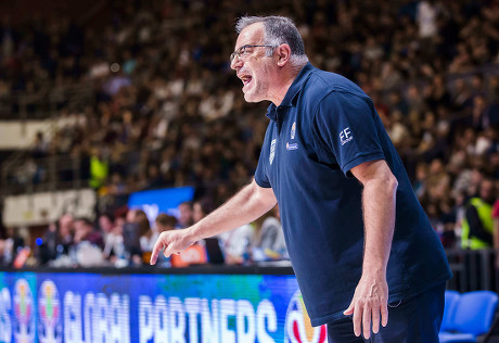 “Хасын Хүлэгүүд” баг шинэ ахлах дасгалжуулагчаа танилцуулав