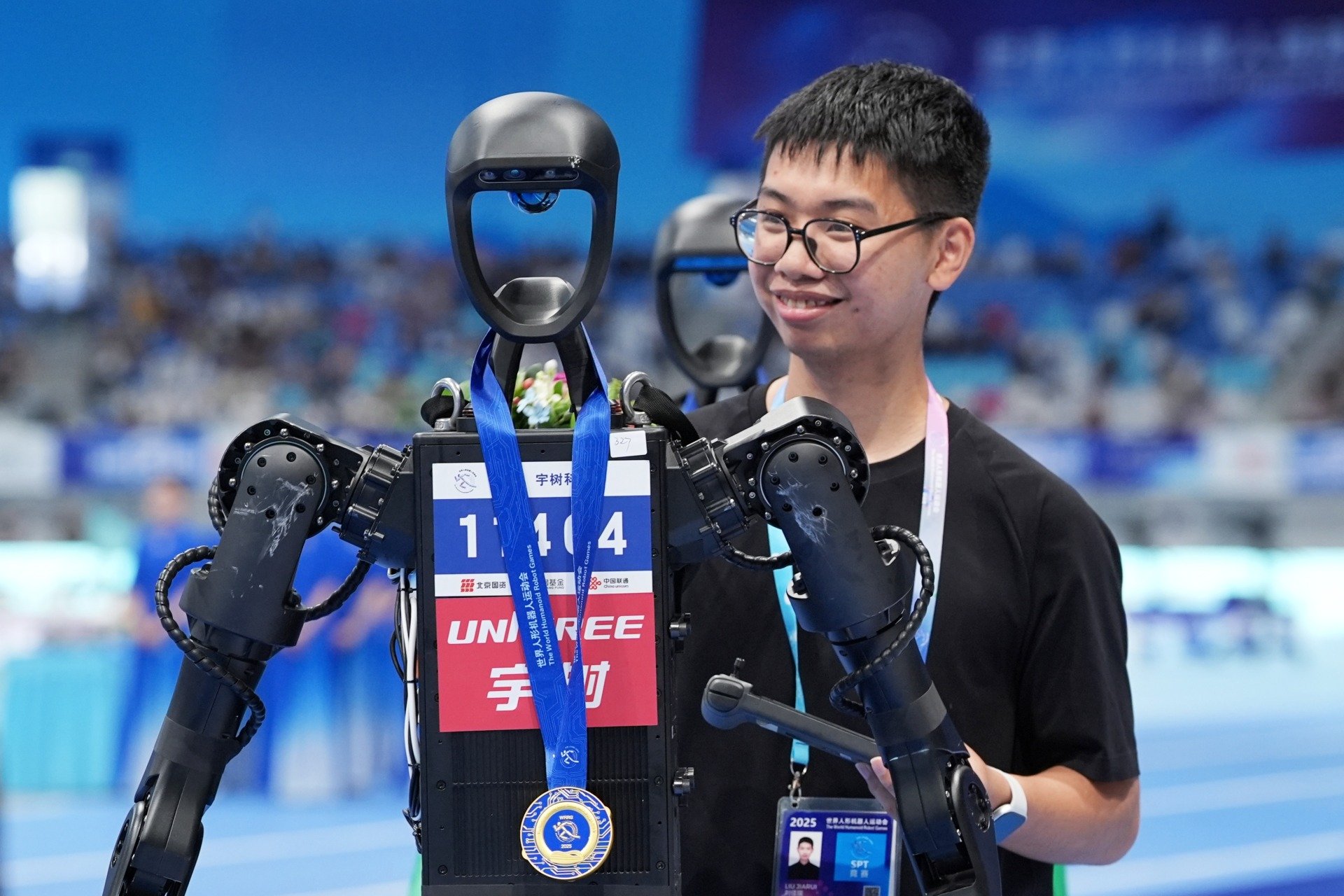 Дэлхийн хүн дүрст роботын тэмцээнд медалийн тоогоороо Хятадын Unitree, X-Humanoid компаниуд түрүүлжээ