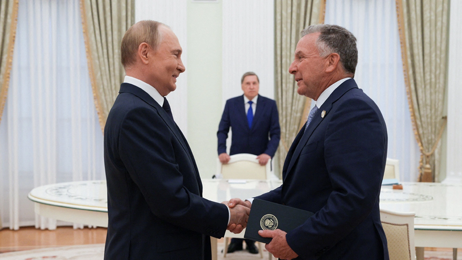 АНУ-ын тусгай төлөөлөгч Стив Уиткофф ОХУ-ын ерөнхийлөгч В.Путинтэй уулзав