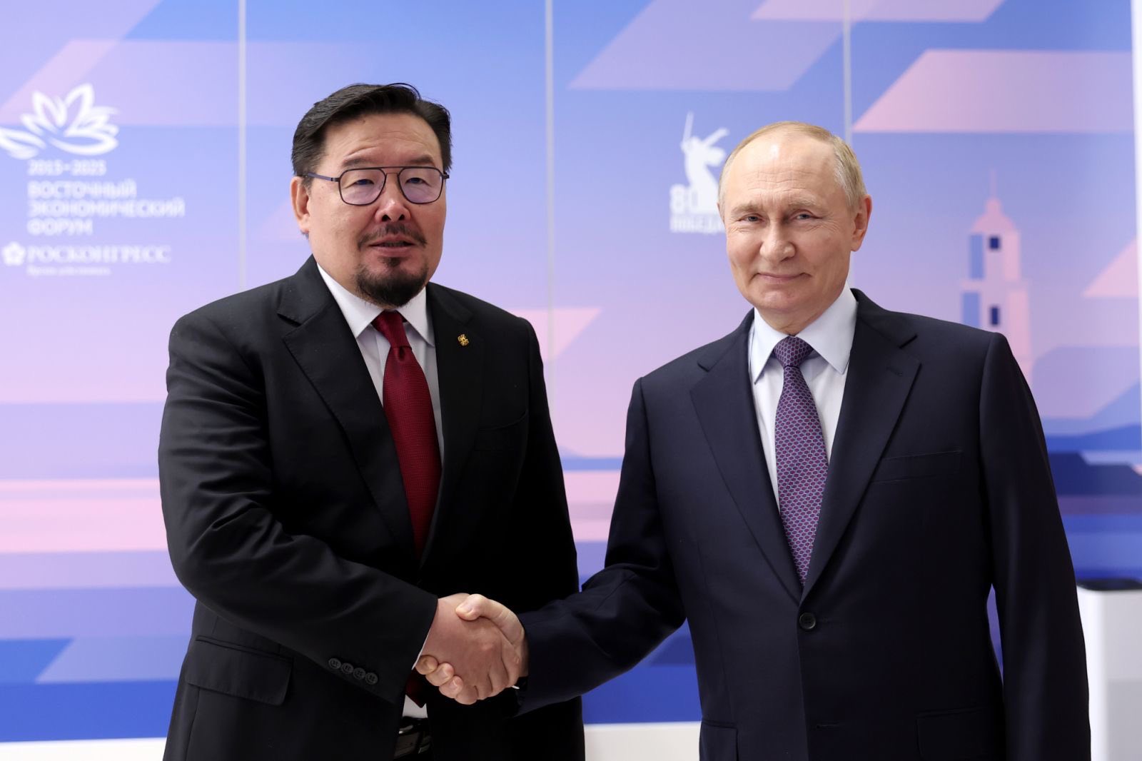 Ерөнхий сайд Г.Занданшатар ОХУ-ын Ерөнхийлөгч В.В.Путинд бараалхав