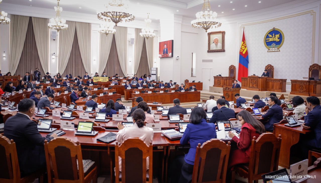 Эрчим хүчний салбарын төсөв Зам тээврийн салбарынхаас 3 дахин бага