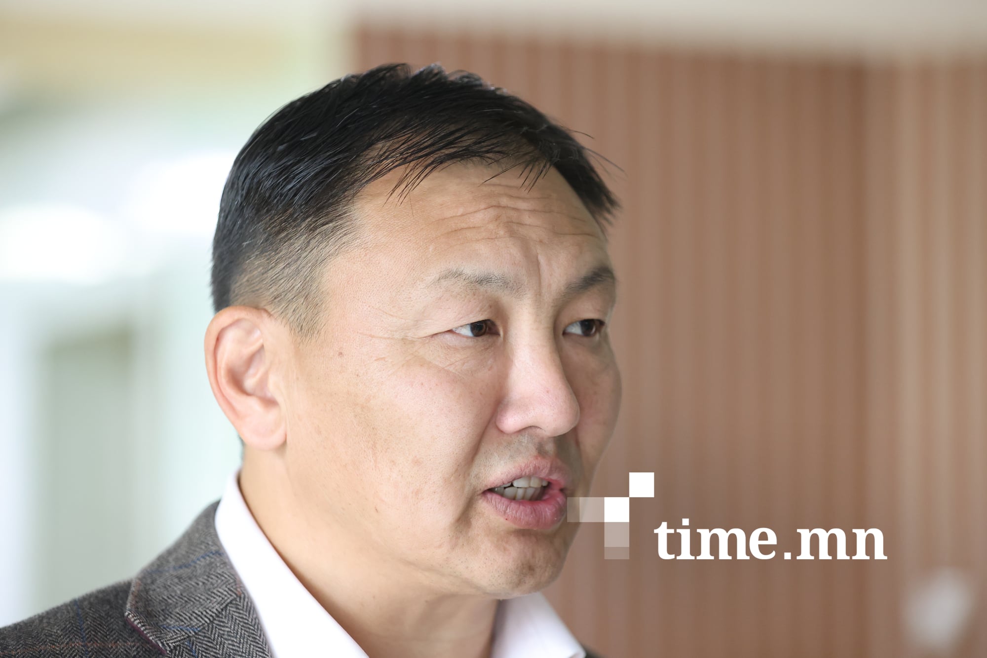 МАН-ын их хурлыг яаралтай хуралдуулж, дараагийн даргаа сонгохыг шаардлаа