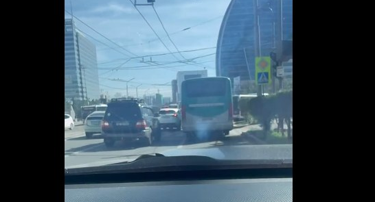 Утаа ихтэй автобус үйлчилгээнд явуулсан “Трансбус” компанийг торгожээ