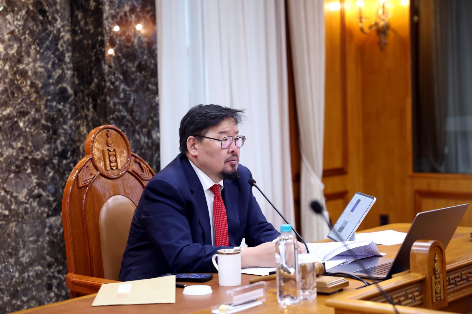 Г.Занданшатар: 1 захидлыг 100 төгрөгөөр “Монгол шуудан” хэвлэсэн