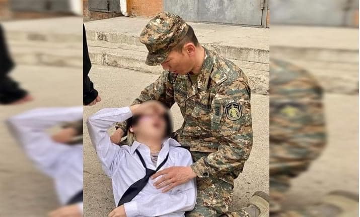 Ухаан алдсан охиныг хилийн цэргийн офицер аварчээ