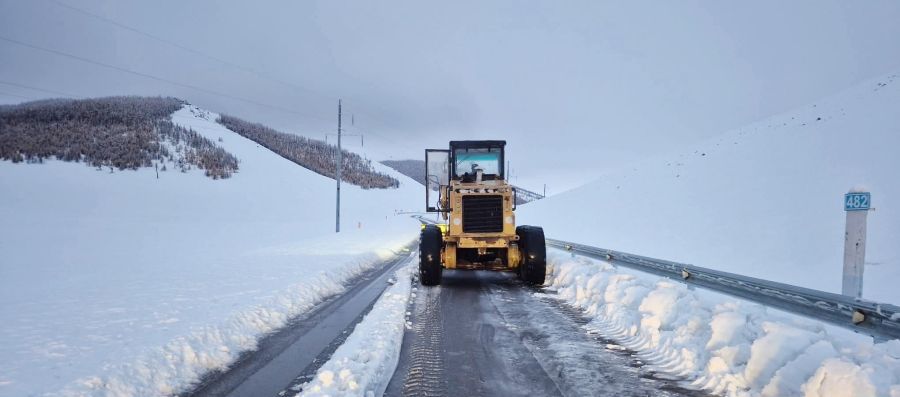 Загастайн давааны авто замын 1 урсгалыг нээлээ