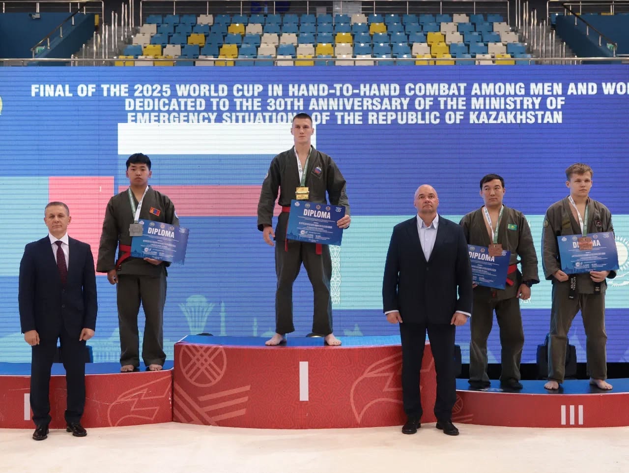 “Астана дэлхийн цом-2025” тэмцээнээс мөнгөн медаль хүртлээ