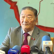 Ж.Гомбожав: Төрд бэлтгэгдээгүй шалдар, булдар хүмүүс төрийн хямрал үүсэх шалтгаан болж байна