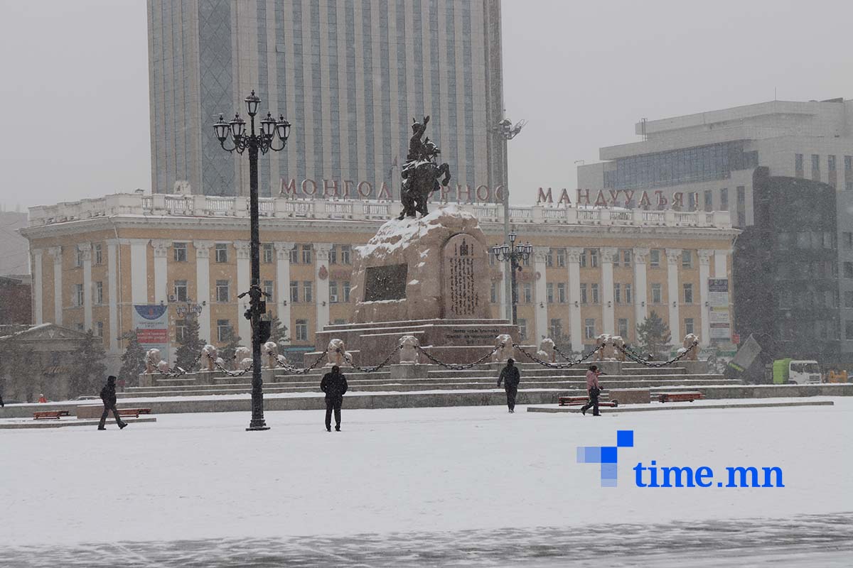 Сүүлийн 44 жил болоогүй хамгийн хүйтэн 10 хоног сая тохиожээ