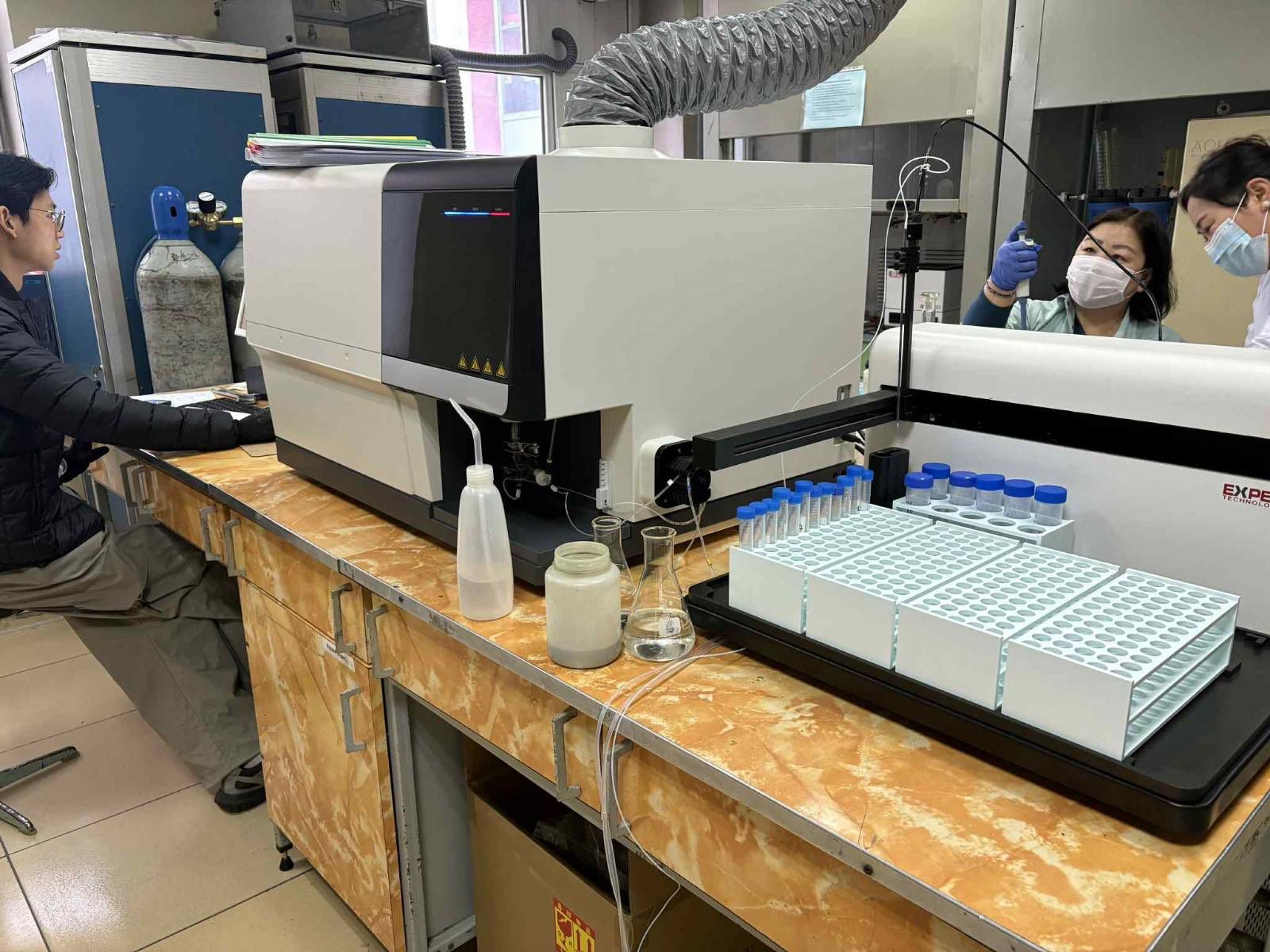 Хүнд металын агууламжийг тодорхойлно