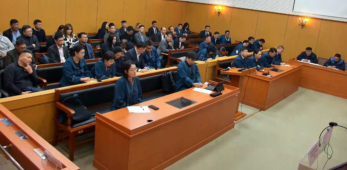 “Ногоон автобусны” А.Ганхуягийн 1 үйлдлийг шүүх хэрэгсэхгүй болгожээ