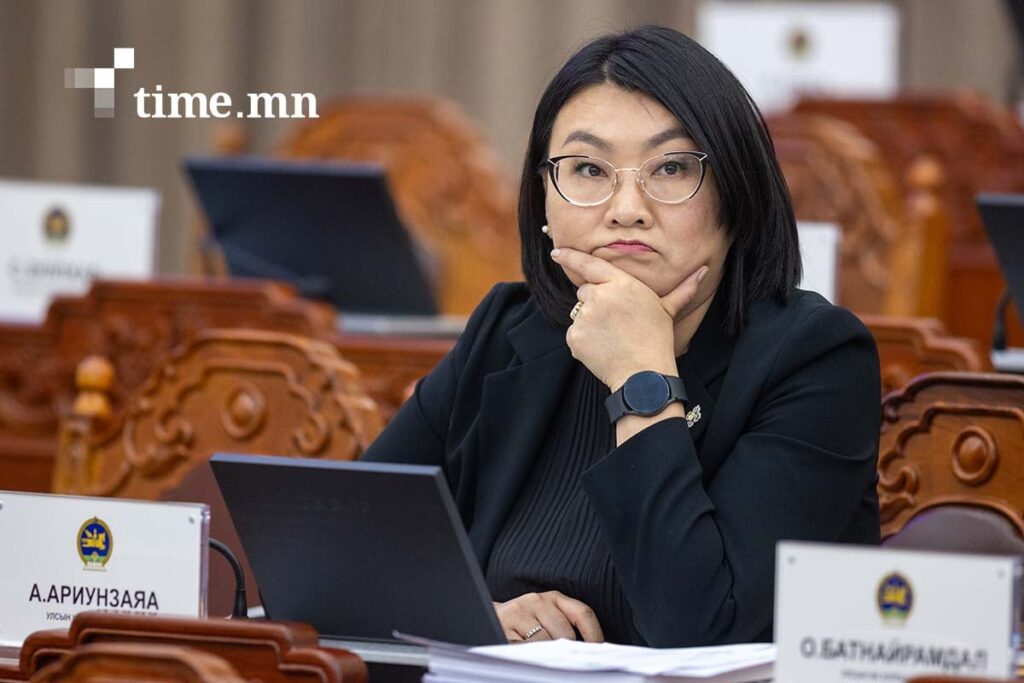 А.Ариунзаяа: АН төсвөөр барьцаалж, УИХ-ын дэд даргын томилгоог гацааж байна