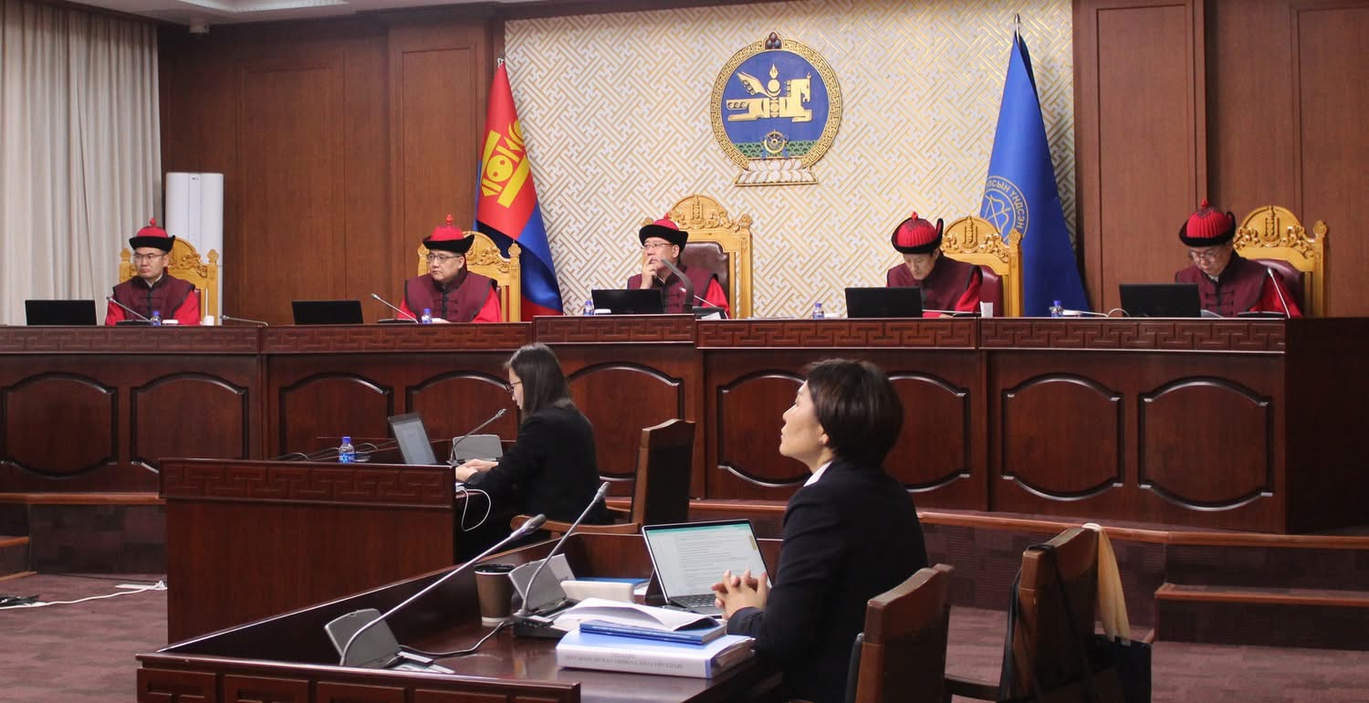 Их хурлын сонгуулийн тухай хуулийн 74-р зүйл Үндсэн хууль зөрчөөгүй гэж цэц дүгнэв