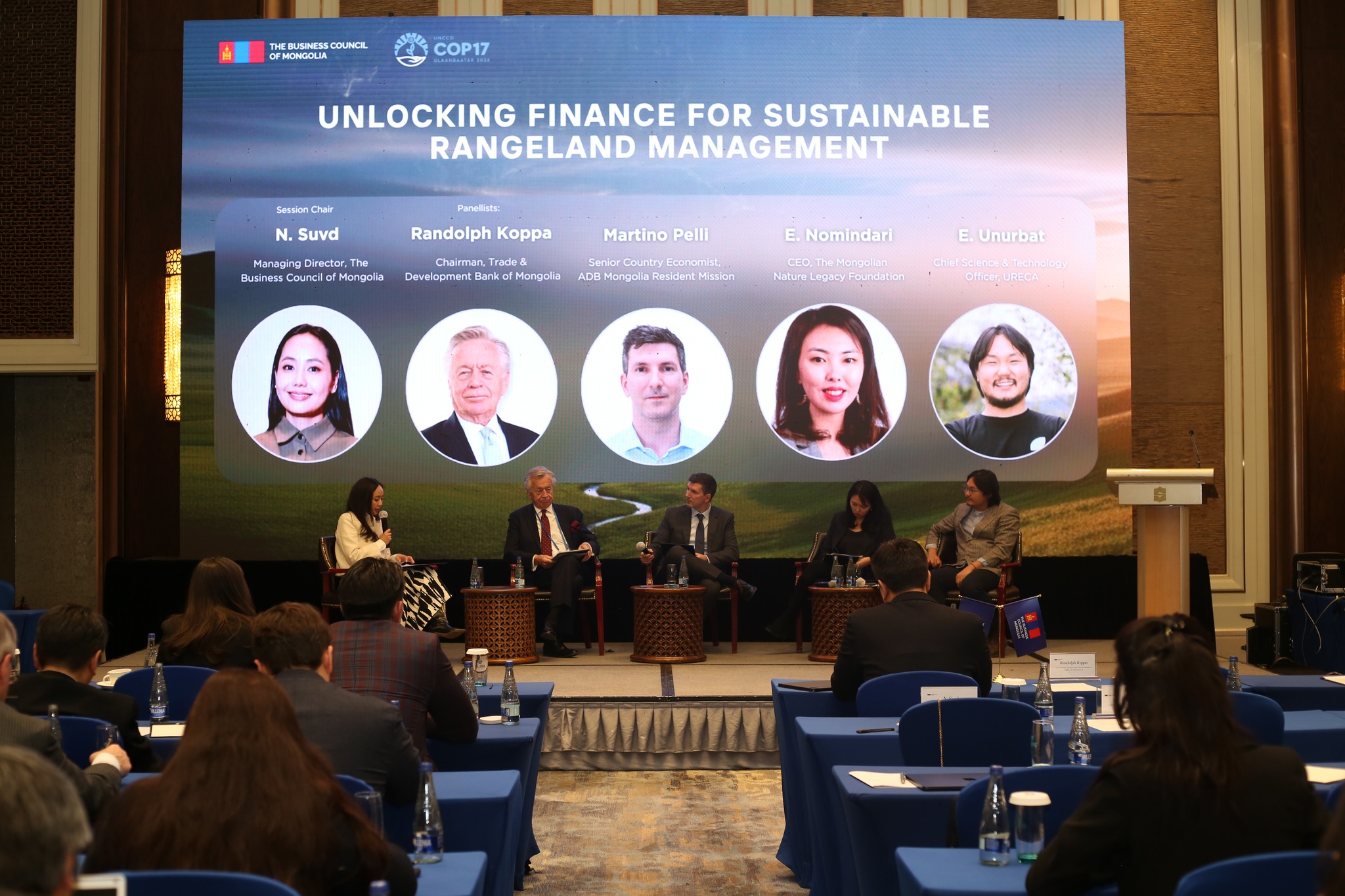 Дэлхийн эх газрын бараг 40 хувь нь доройтсон