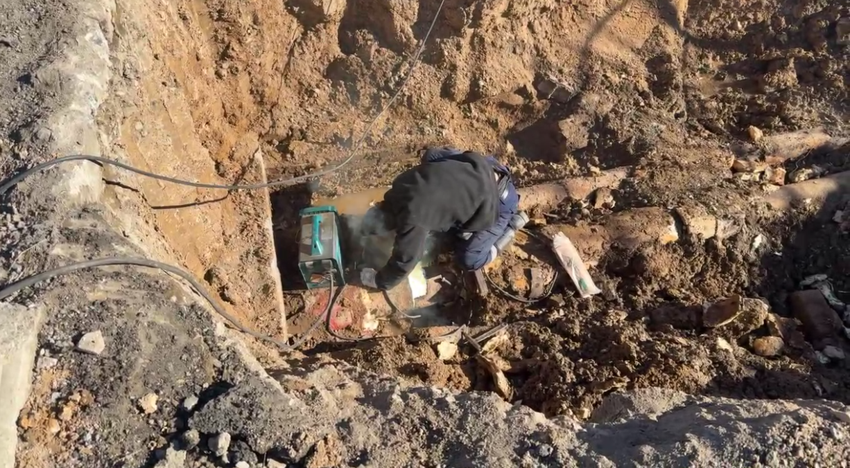 Дулааны шугам цоорч, сургууль, цэцэрлэг, орон сууц халаалтгүй болоод байна