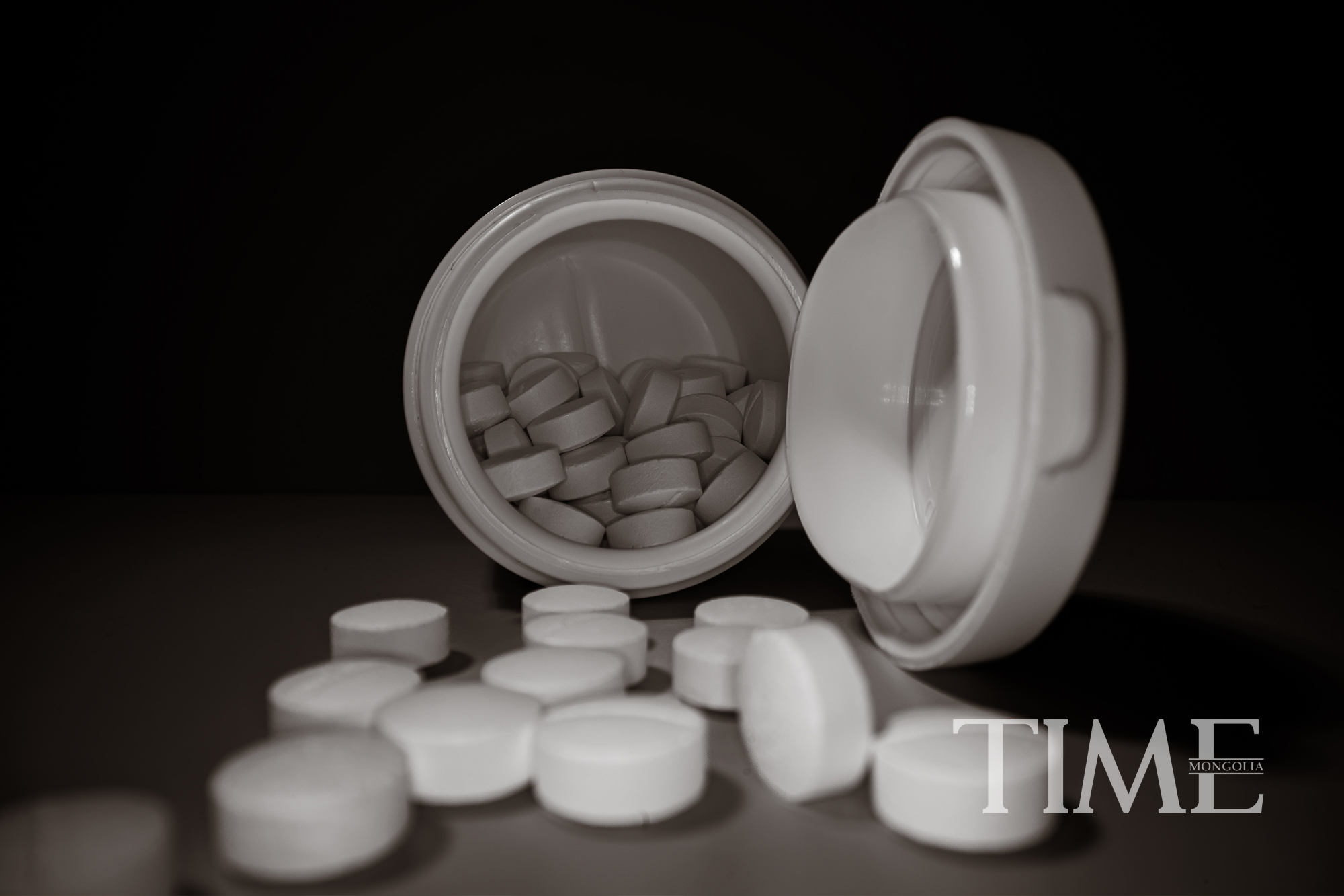 Эмийн гаж нөлөөг ийшээ мэдээлээрэй