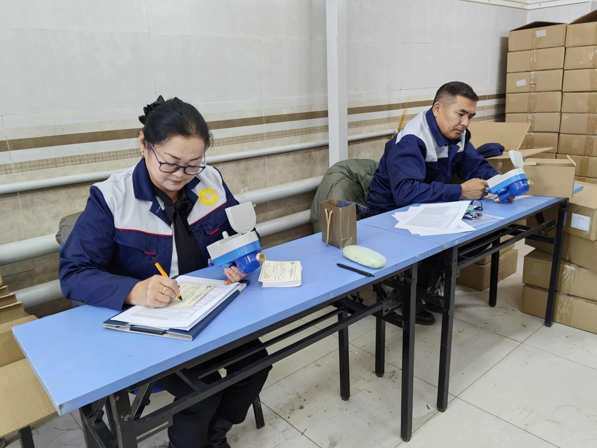 Дарханы орон сууцнуудад усны ухаалаг тоолуур суурилуулж байна