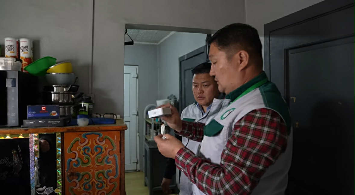 Угаарын хийн мэдрэгчээ унтраасан өрхүүд асаахыг зөвлөлөө