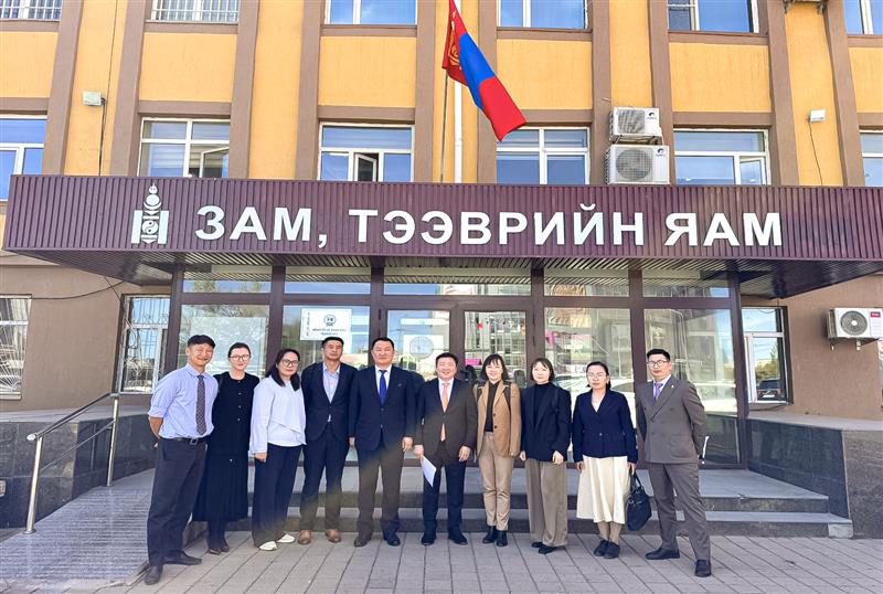 “Улаанбаатар хотын такси үйлчилгээг сайжруулах нь” төслийн ТЭЗҮ-г Автотээврийн салбарын шинжлэх ухаан, технологийн дэд зөвлөл дэмжив