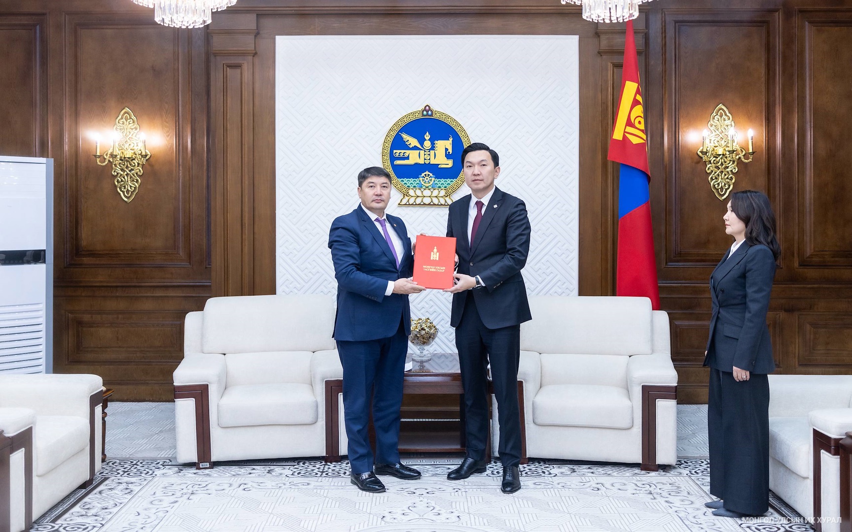 Австри улсад ажиллаж амьдарч байгаа иргэд 2 улсад давхар даатгал төлөхгүй байх нөхцөл бүрдэнэ