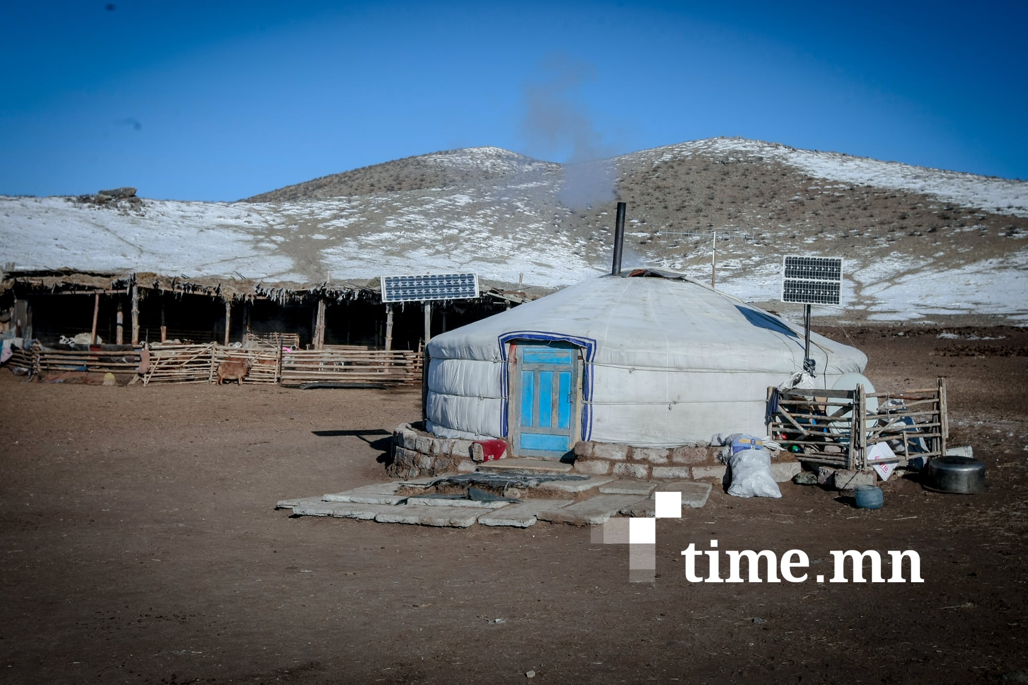 Нарны панелаар үйлдвэрлэсэн эрчим хүчээ иргэд төвийн сүлжээнд борлуулах боломж бүрдэнэ