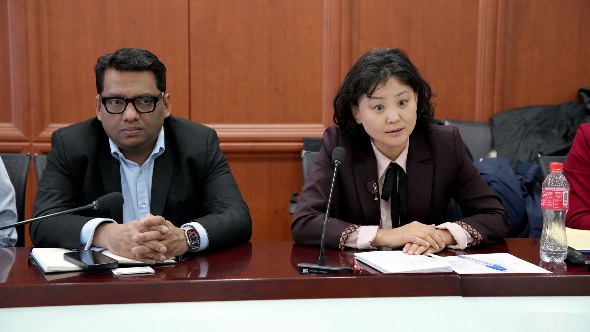 Эмэгтэйчүүдийн хөдөлмөр эрхлэлтийг дэмжих төслийн талаар санал солилцлоо