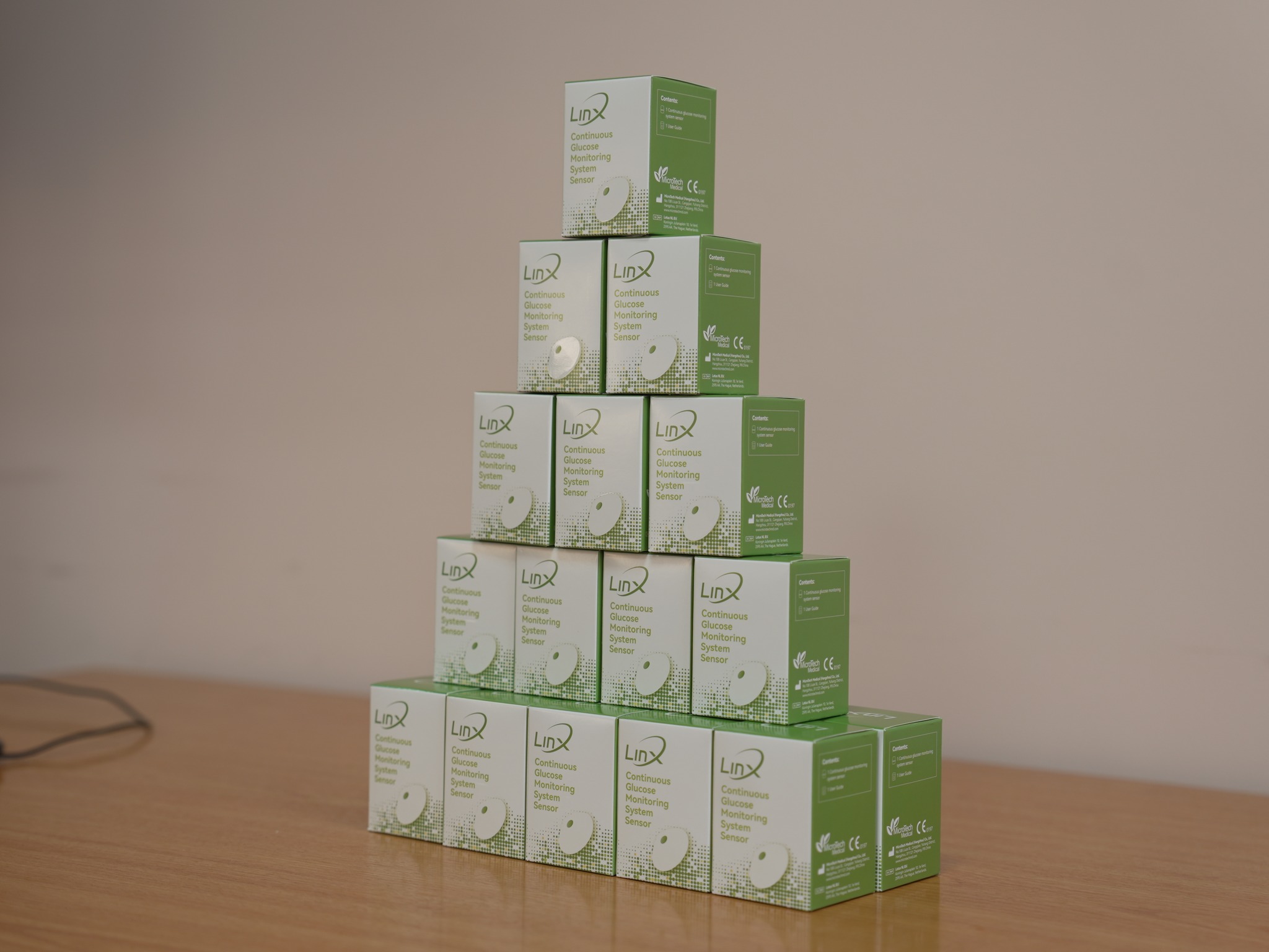 Чихрийн шижингийн 1-р хэв шинжтэй хүүхдүүд хэмжих төхөөрөмжтэй боллоо