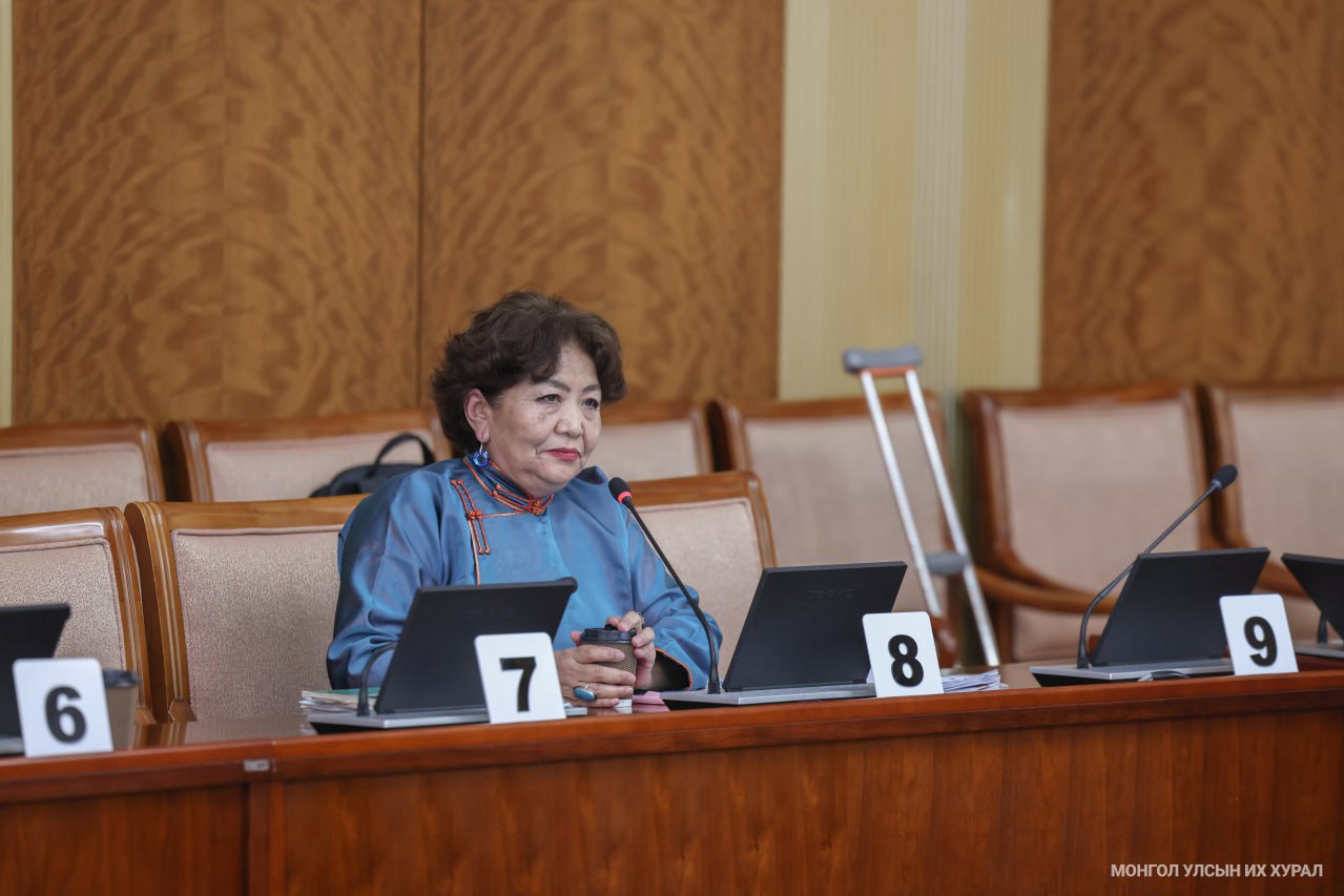 Бэрхийн уурхайн 112 ажилчинд ЗГ нөхөн төлбөр олголгүй 3 жил болж байна