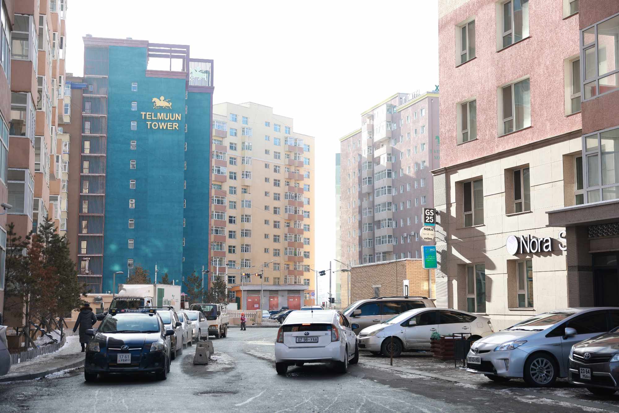 Онцгой, цагдаа, эмнэлгийн машин хороолол, хотхон руу шууд нэвтэрдэг болно