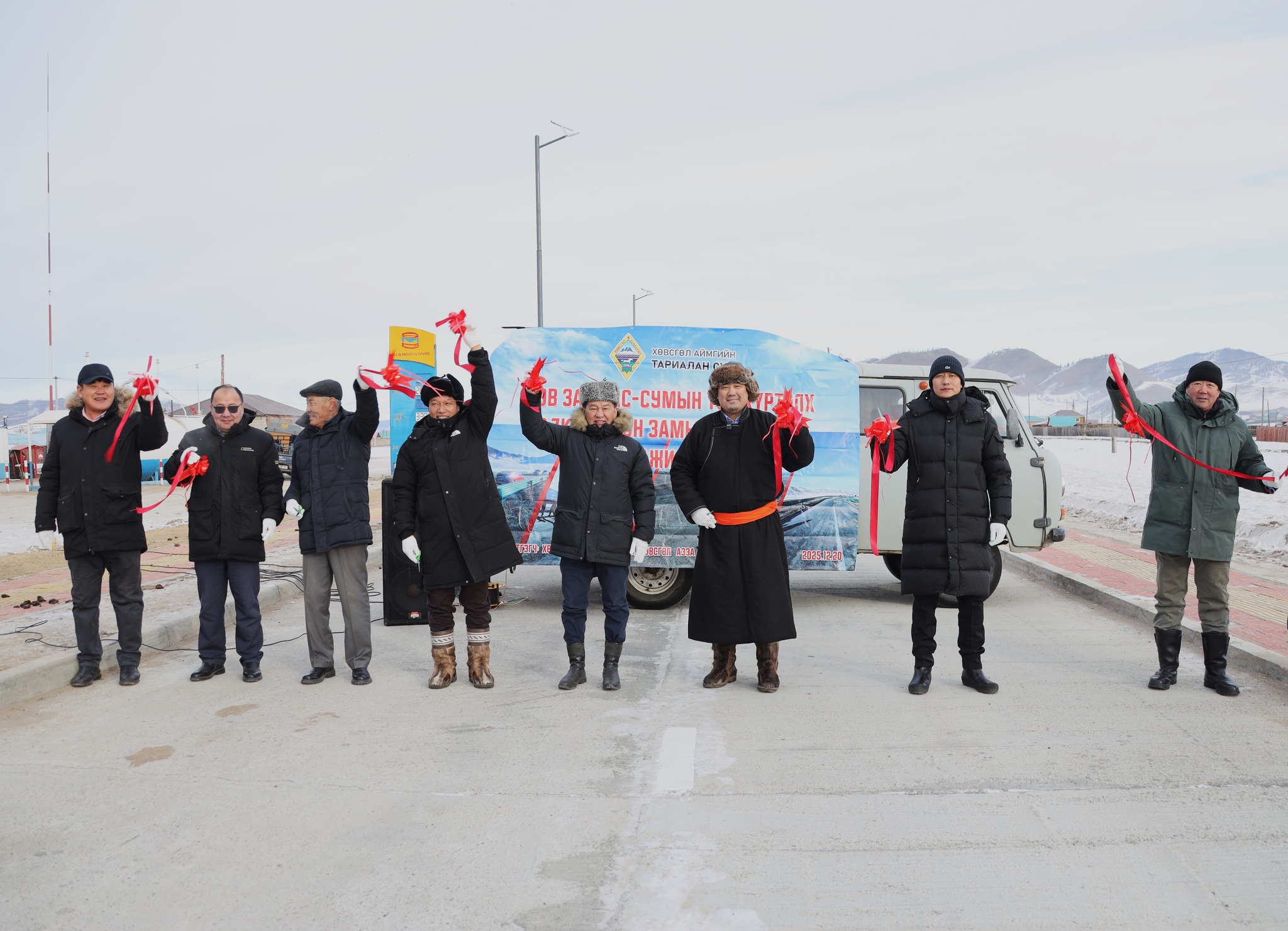 Тариалан сумыг Булган-Мөрөнгийн замтай холболоо