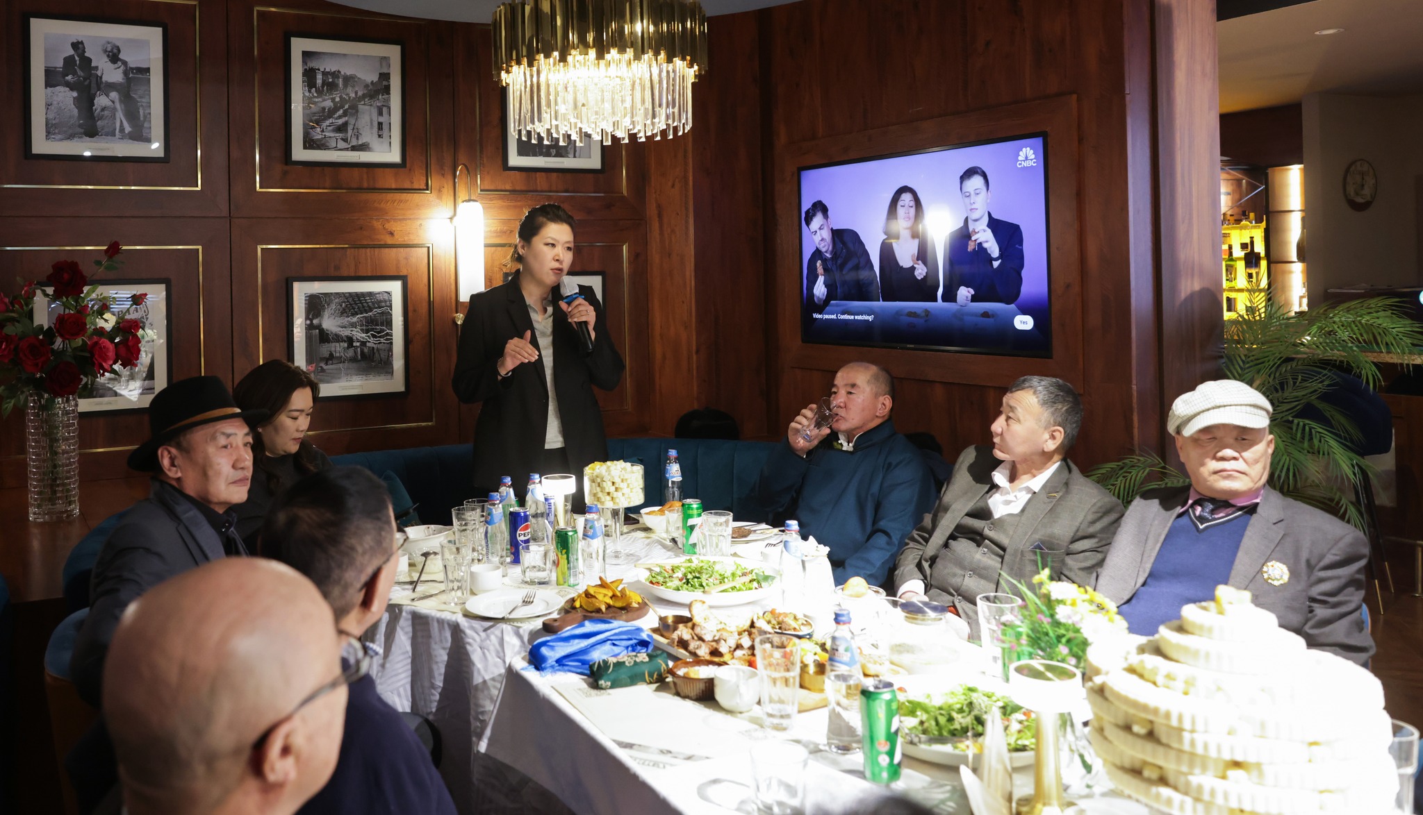 “ЭРДЭНЭС ТАВАНТОЛГОЙ” ХК АХМАДУУДДАА ХҮНДЭТГЭЛ ҮЗҮҮЛЛЭЭ