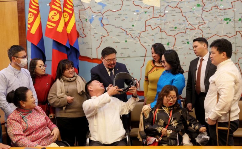 ЗГ-ын хурлаар Хөгжлийн бэрхшээлтэй иргэдийг дэмжих санг шалгах асуудлыг хэлэлцэнэ